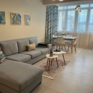 Grand New Bazaar Apartment Tirana