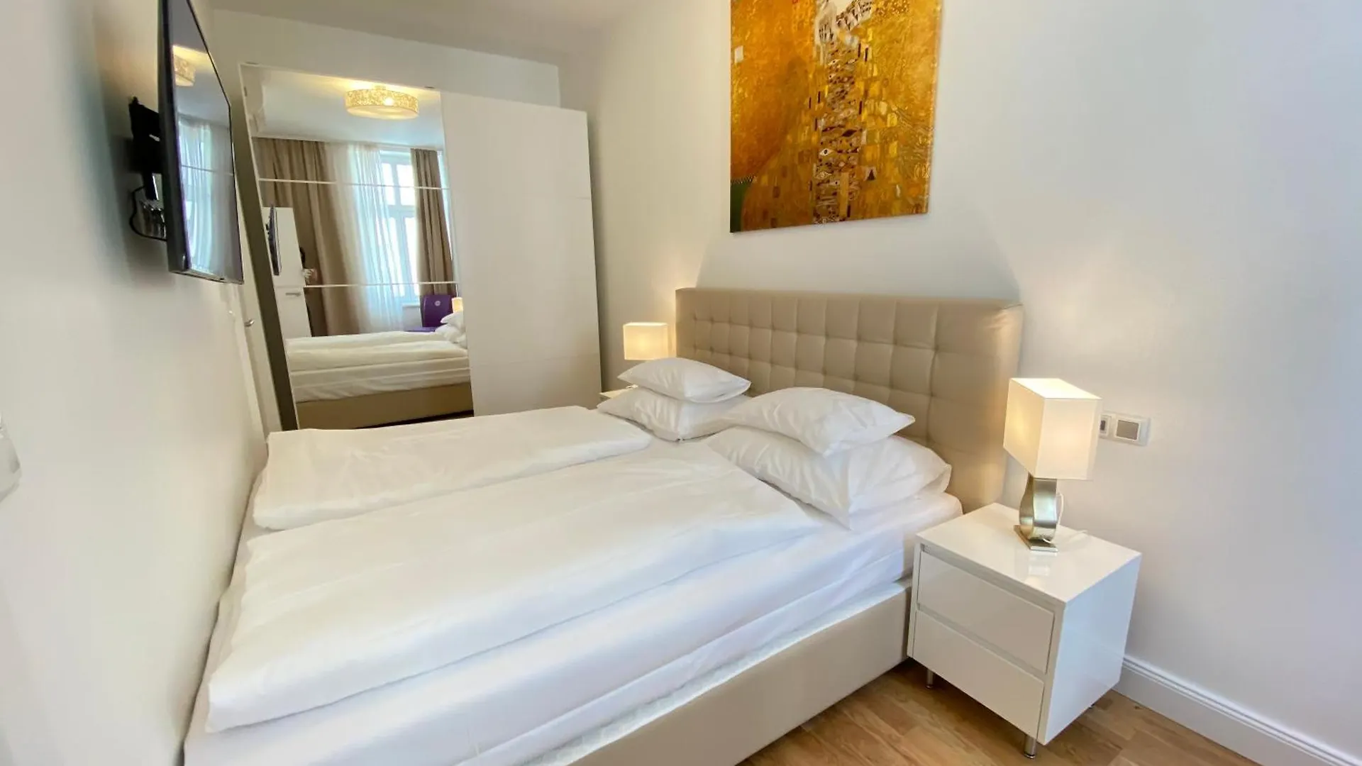 Steiner Residences Vienna Nestroyplatz شقة